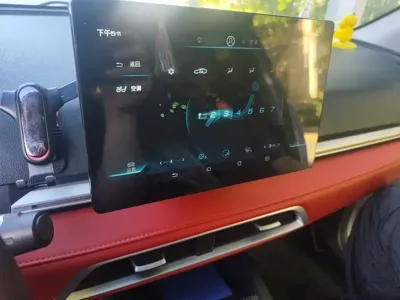 BYD e2