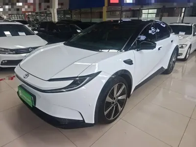Toyota 丰田bZ5