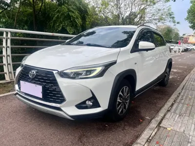 Toyota Yaris L