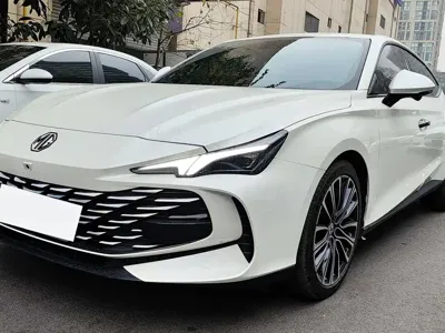 MG MG7