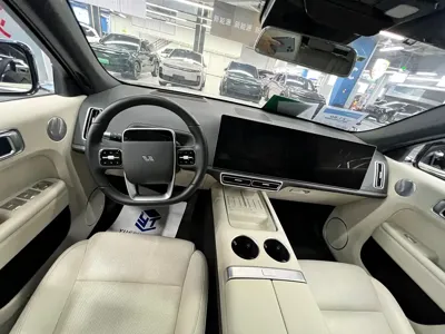 Li Auto Li L7