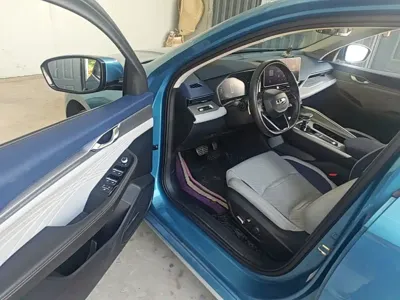 Geely Xingrui