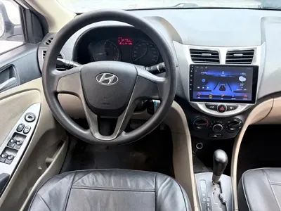 Hyundai Verna