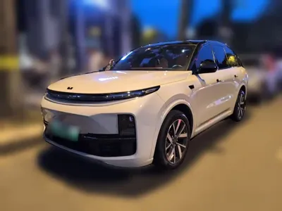 Li Auto Li L8
