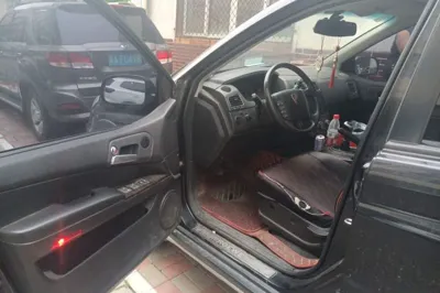 Roewe W5