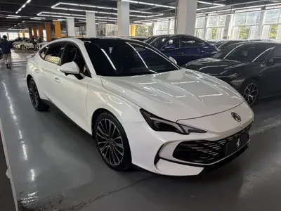 MG MG7