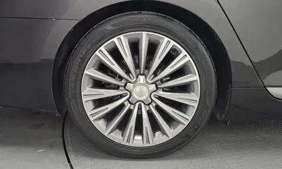 Kia K9