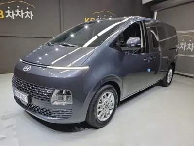 Hyundai Staria