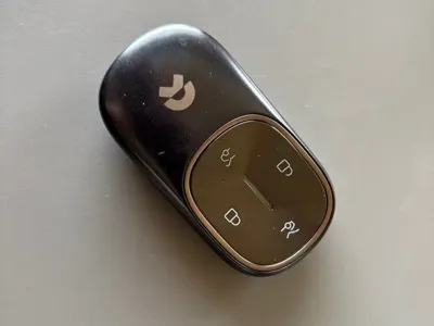 Nio ES8