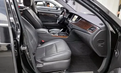 Hyundai Equus