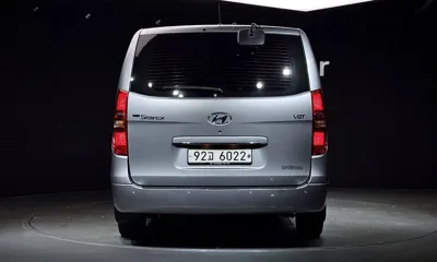 Hyundai Starex