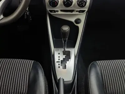 Toyota Yaris L