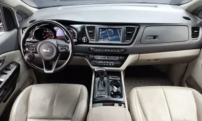 Kia Canival