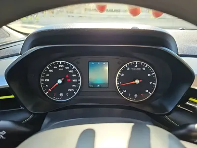 Roewe i5