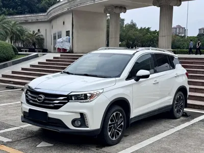 GAC Motor Trumpchi GS4