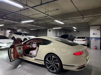 Bentley Continental