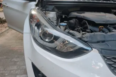 Hyundai Elantra (5th Generation