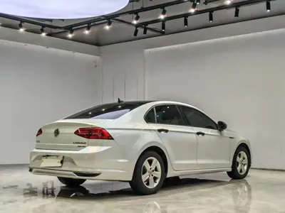 Volkswagen Lamando