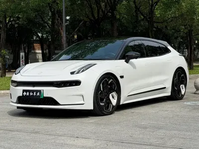 Zeekr 001