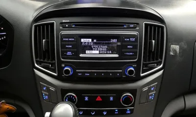 Hyundai Starex