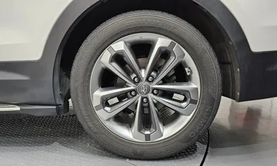 Hyundai Maxcruz