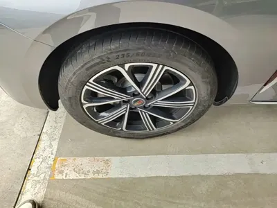 Hongqi Hongqi H5 PHEV