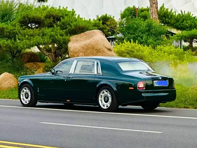 Rolls-Royce Phantom