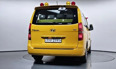 Hyundai Starex
