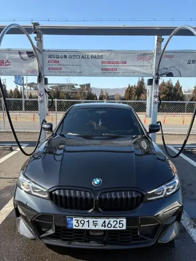 BMW 3-Series