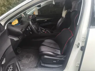 Peugeot 4008