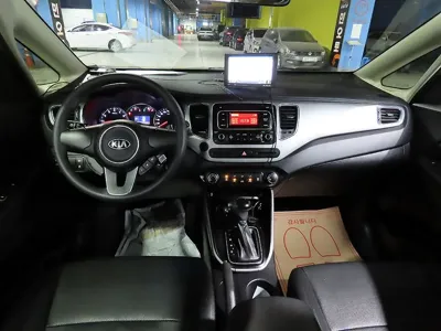Kia Carens