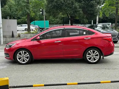 Chery Arrizo 5