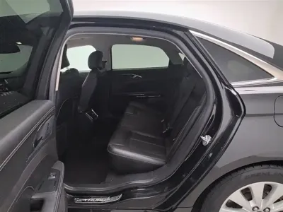 Ford Taurus