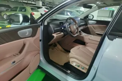 Leapmotor C11