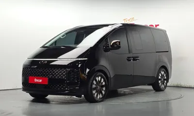 Hyundai Staria