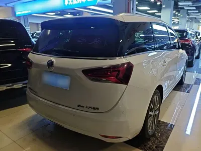 Buick GL6
