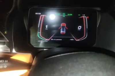 BYD e2