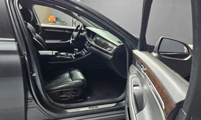 Genesis EQ900