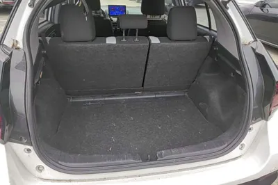 Toyota YARiS L Zhi Xuan