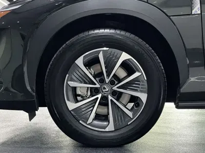 Lexus RZ