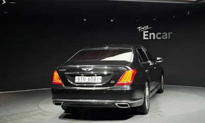 Genesis EQ900