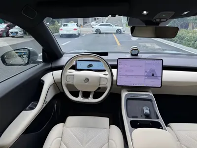 Nio ET5T