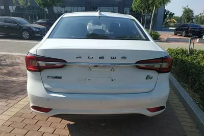 Roewe i5