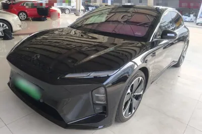 Nio ET5T