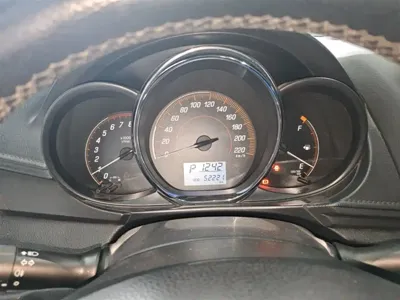 Toyota Yaris L