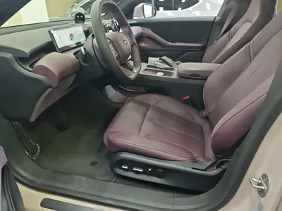 Nio ET5T