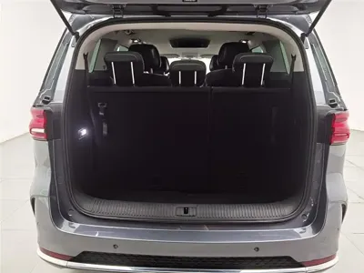 Roewe iMAX8