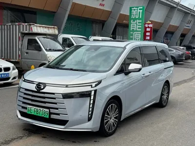 GAC Motor 传祺E8 PHEV