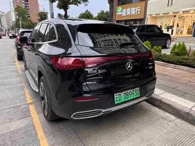 Mercedes-Benz EQE SUV