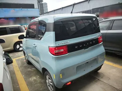 Wuling MINIEV